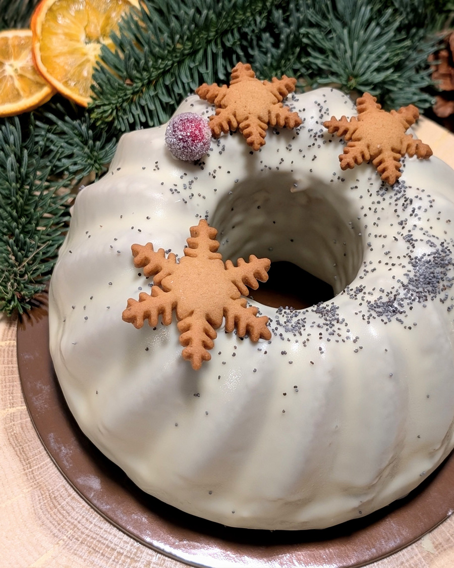 Citrinų keksas su aguonomis